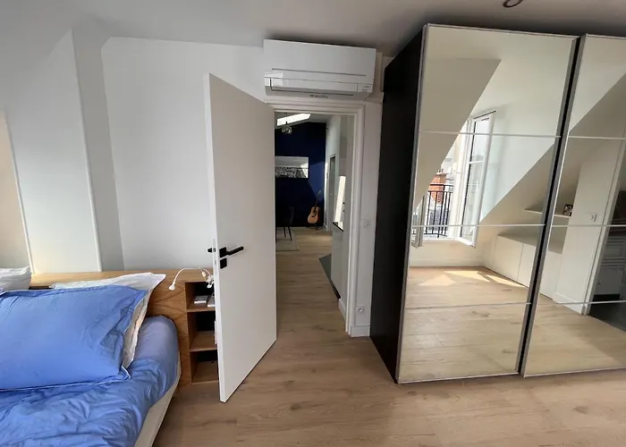 Luxury Elysees Апартаменты *