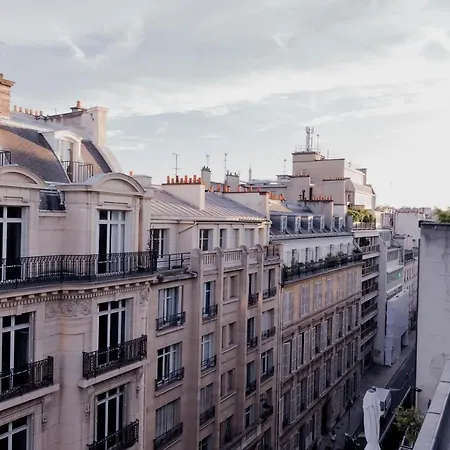 Luxury Elysees *